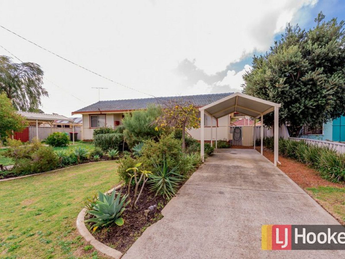 1 bedrooms House in 42B Balgore Way CAREY PARK WA, 6230