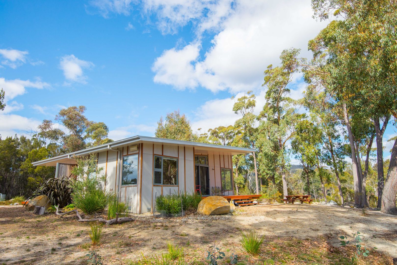 315 Medeas Cove Road, St Helens TAS 7216, Image 2