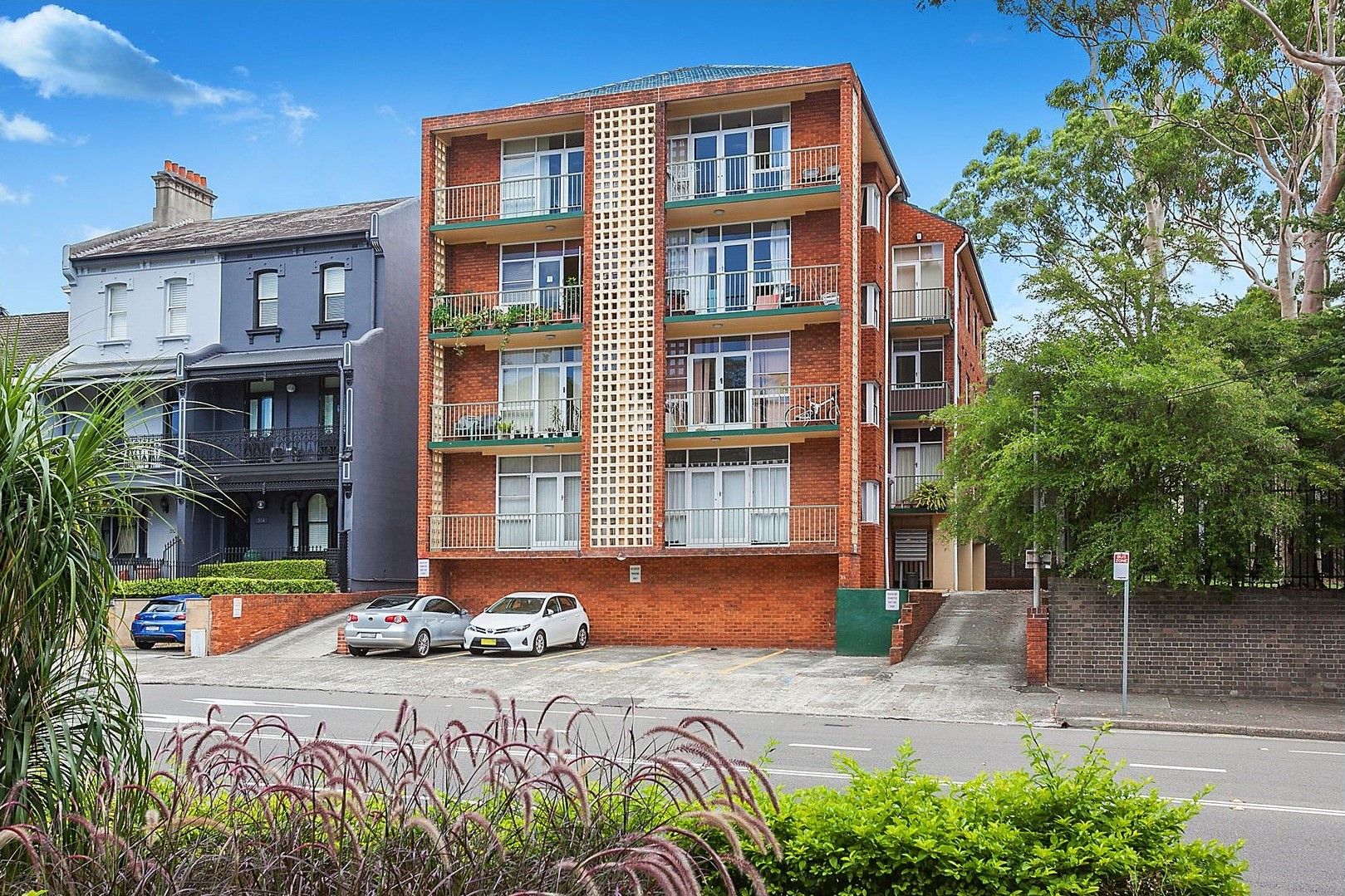 10/316 Miller Street, North Sydney NSW 2060 Apartment For Rent 400