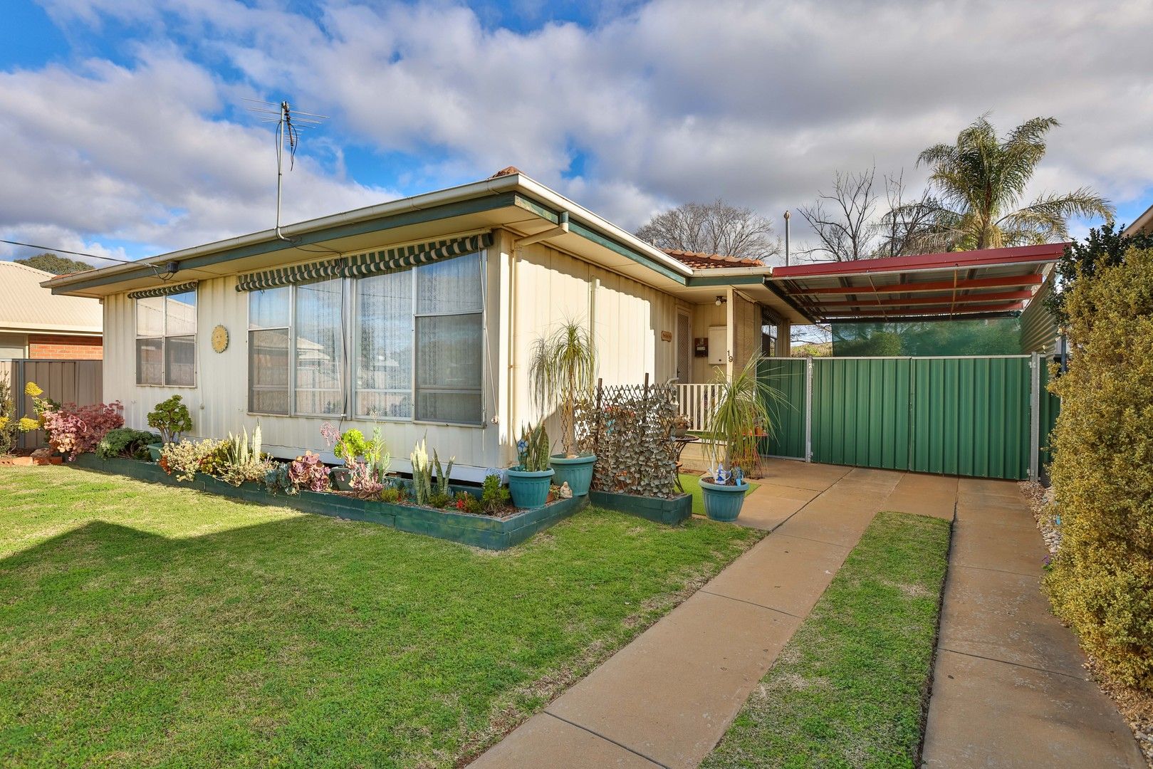 3 bedrooms House in 19 Christie Parade MILDURA VIC, 3500