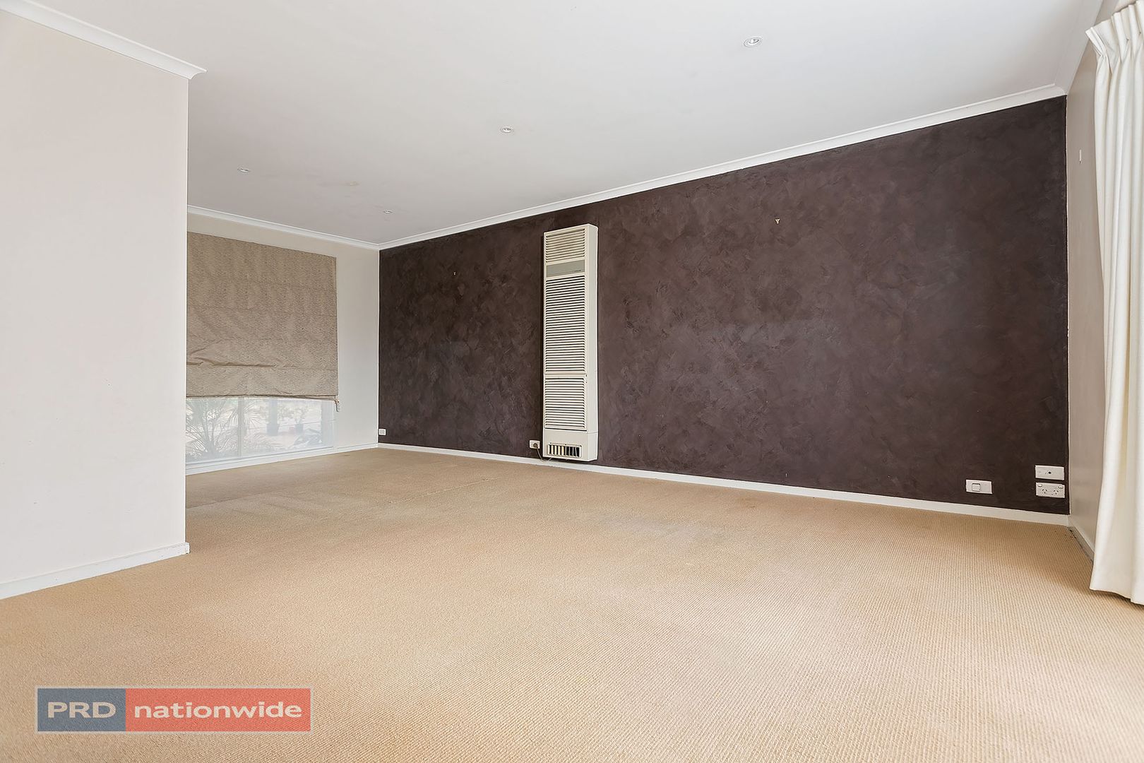 4 Larter Court, Hoppers Crossing VIC 3029, Image 2