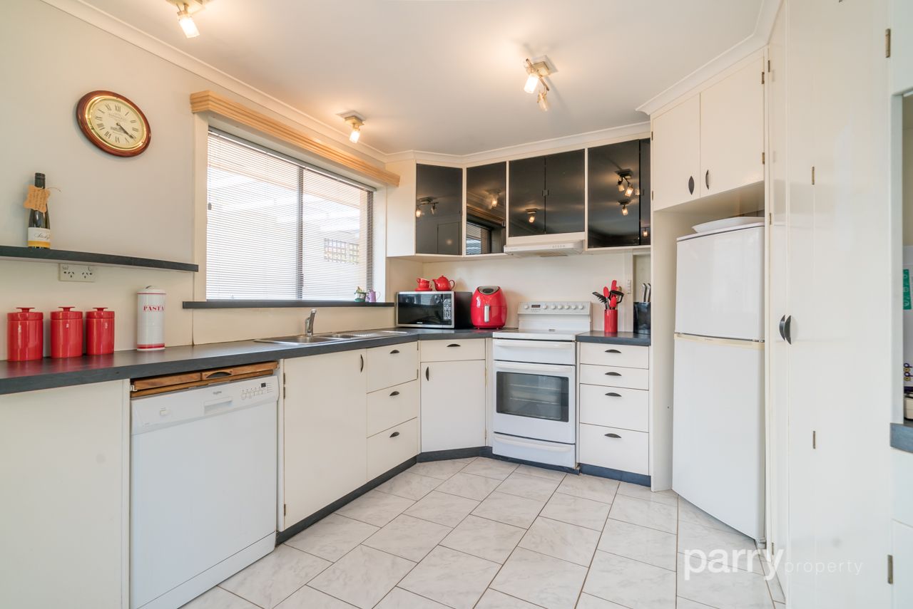 4 Hall Court, Summerhill TAS 7250, Image 2