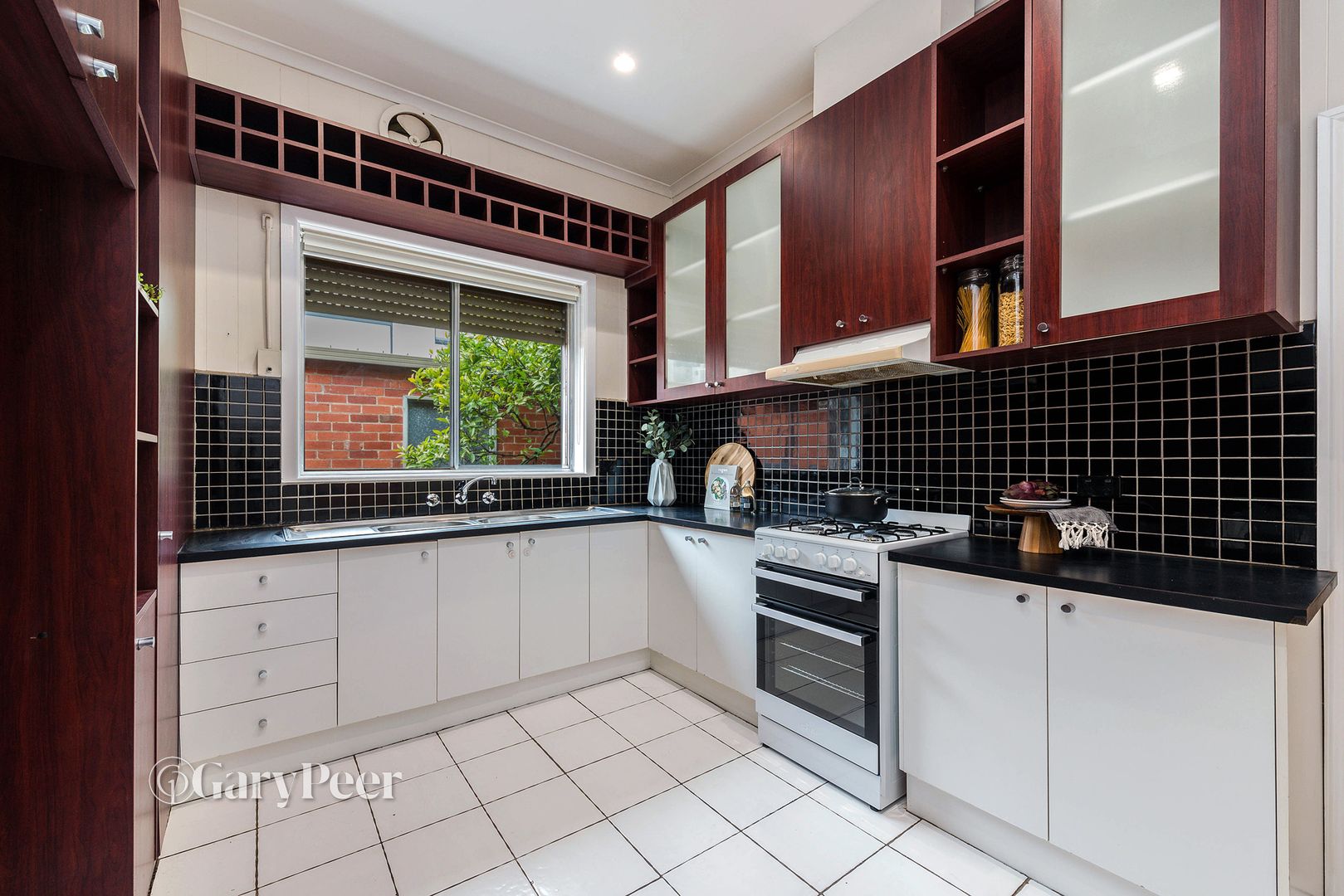 7 Hethersett Grove, Carnegie VIC 3163, Image 2