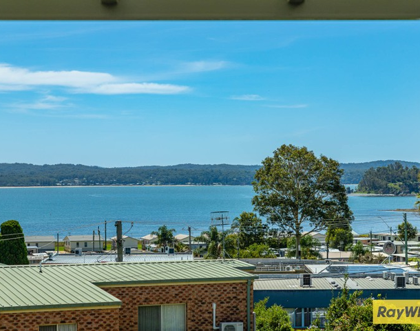 5 Joseph Street, Batehaven NSW 2536