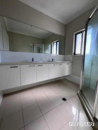 Additional image 24 of 1 Sharon Crescent, Kingaroy QLD 4610