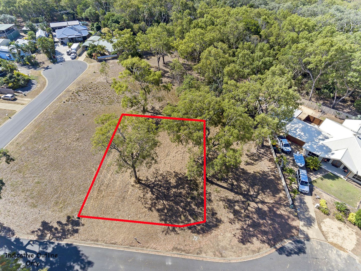 2 Storm Petrel Court, Moore Park Beach QLD 4670, Image 2