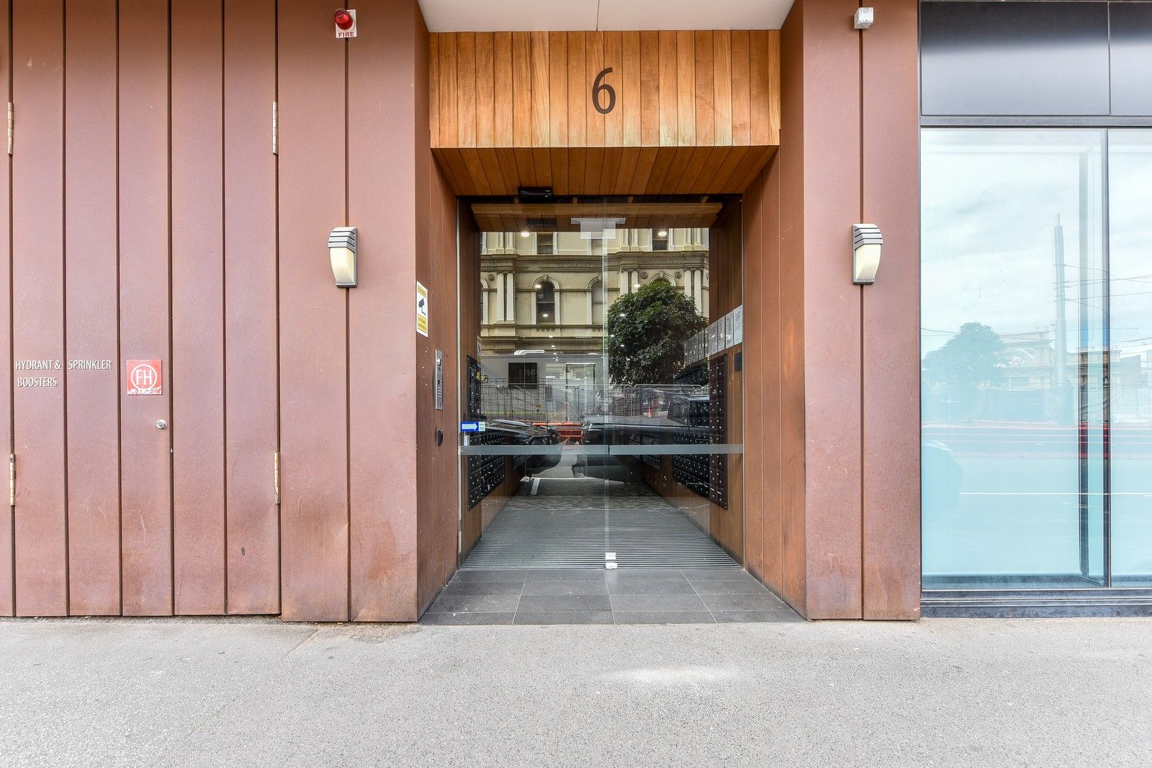 1 bedrooms Apartment / Unit / Flat in 1412/6 Leicester Street CARLTON VIC, 3053