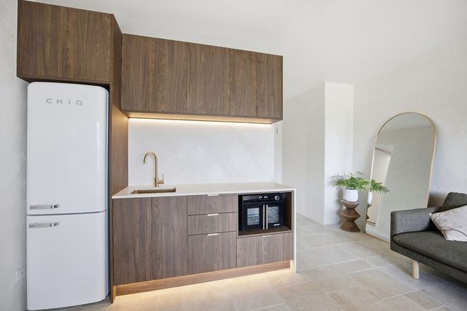 224/2007 Gold Coast Highway Miami 4220 - Image 3