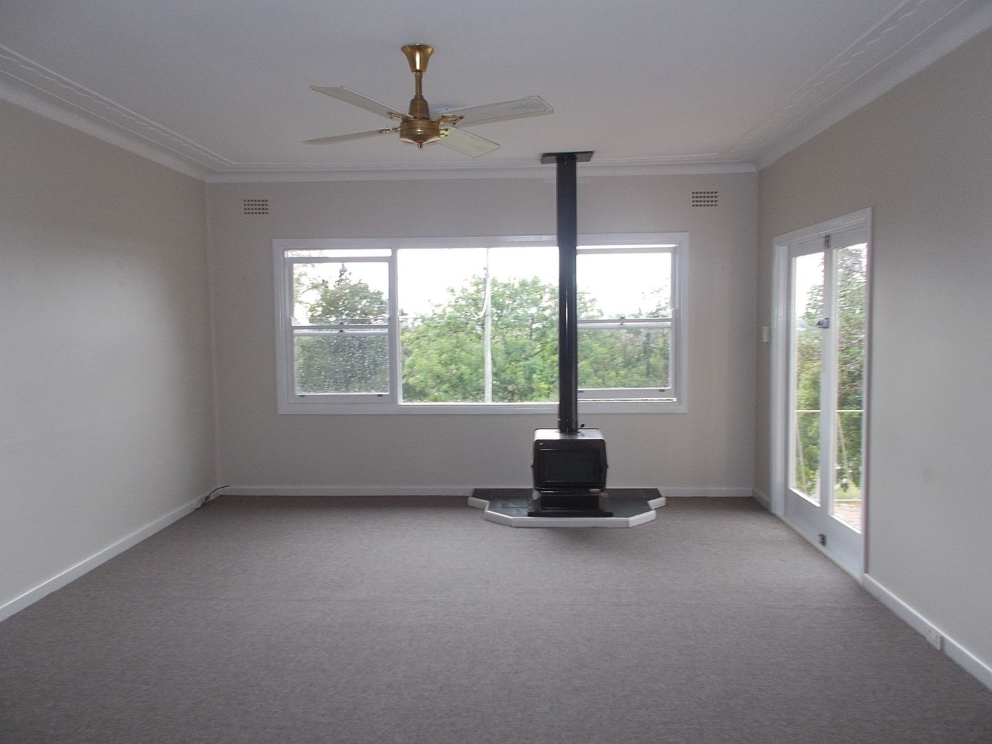 22 Mount Street, Constitution Hill NSW 2145, Image 1