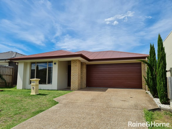 19 Calm Crescent, Springfield Lakes QLD 4300