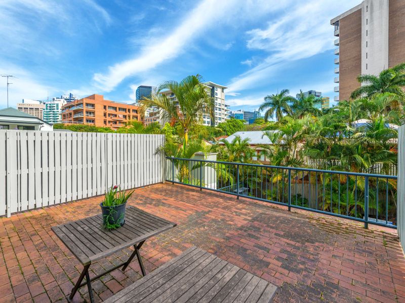 15/31 Twine Street, Spring Hill QLD 4000, Image 1