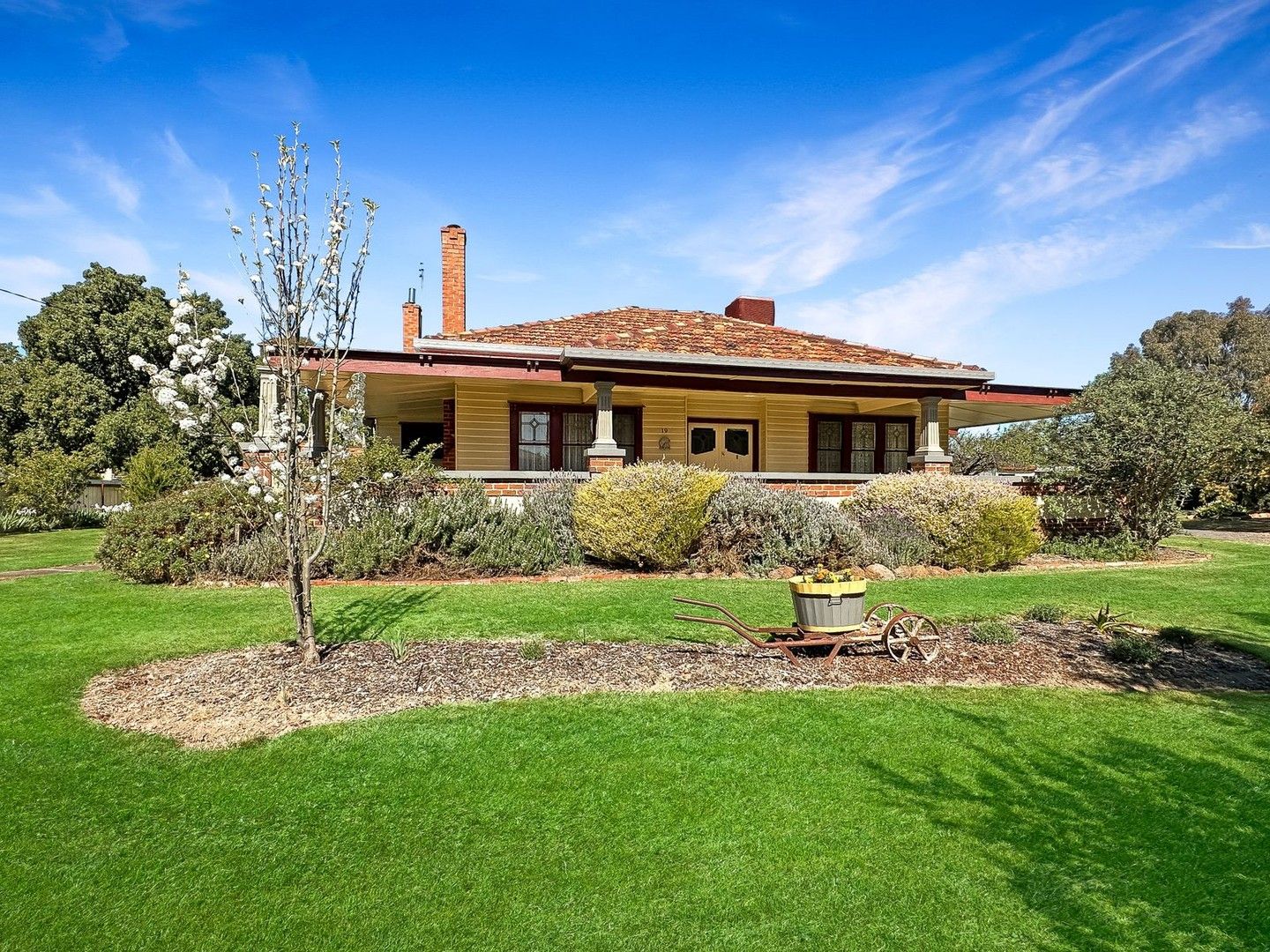 19 Tweeddale Street, Dunolly VIC 3472, Image 0