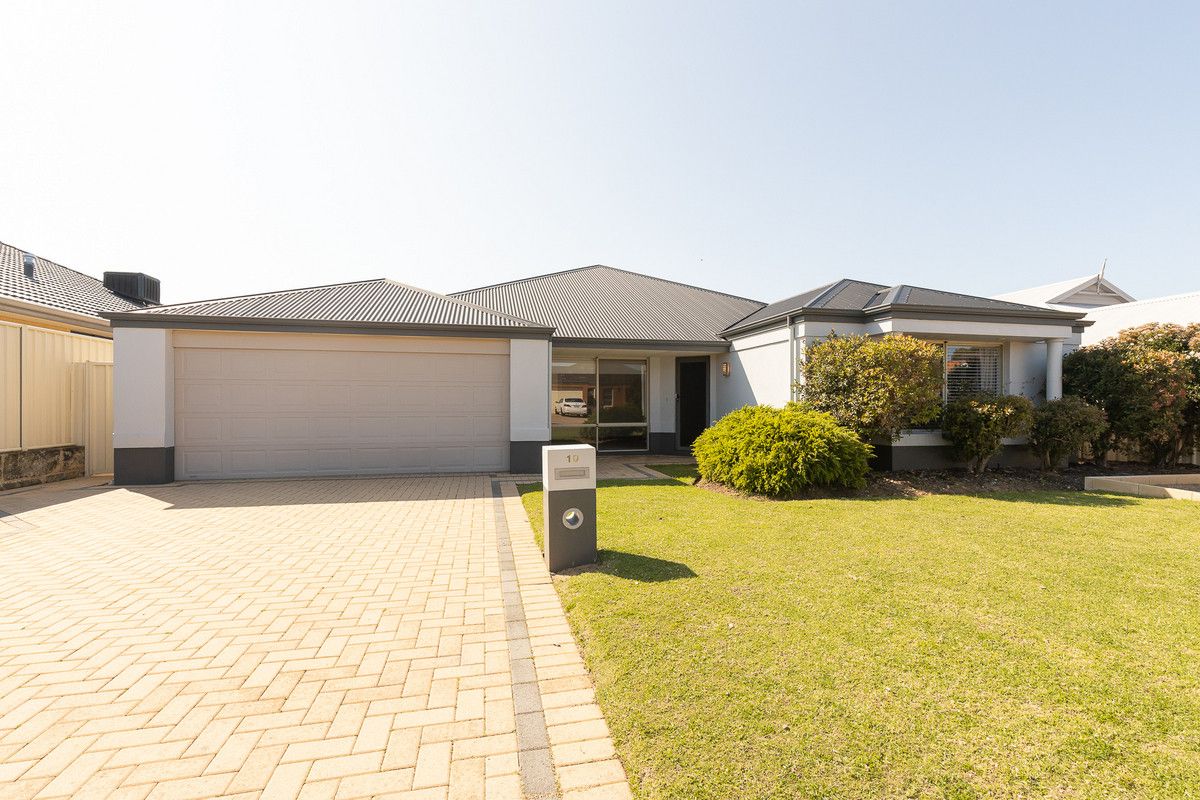 10 Chalice Rise, Lakelands WA 6180, Image 0