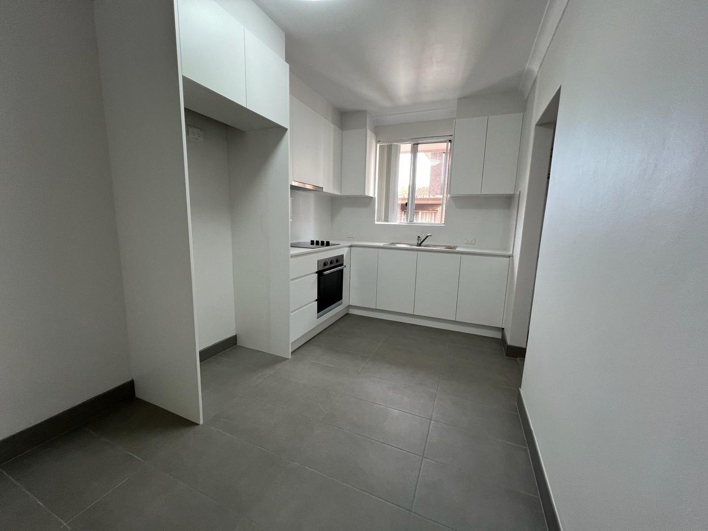 2 bedrooms Apartment / Unit / Flat in 9/112 Alfred Street ROSEHILL NSW, 2142