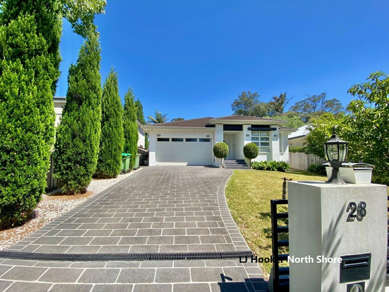 4 bedrooms House in 28 Kamilaroy Road PYMBLE NSW, 2073