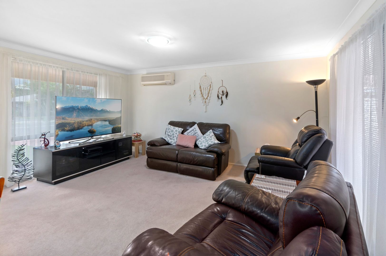 35 Huxley Drive, Horsley NSW 2530, Image 1