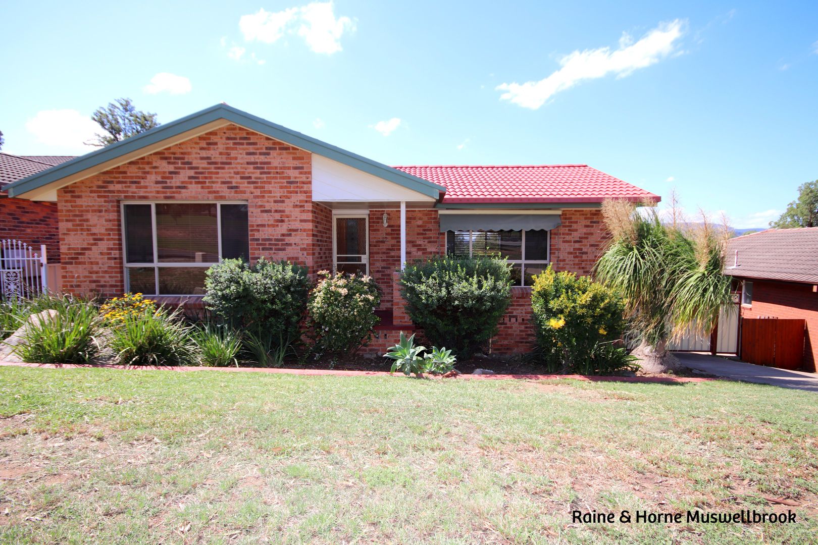 12 Ironbark Road, Muswellbrook Property History & Address Research