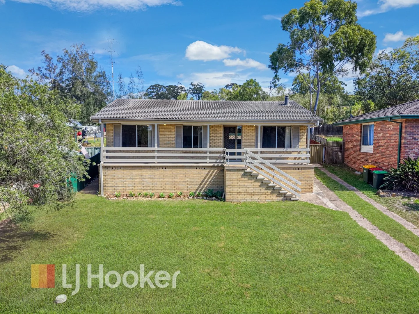 8 Wakehurst Crescent, Singleton NSW 2330