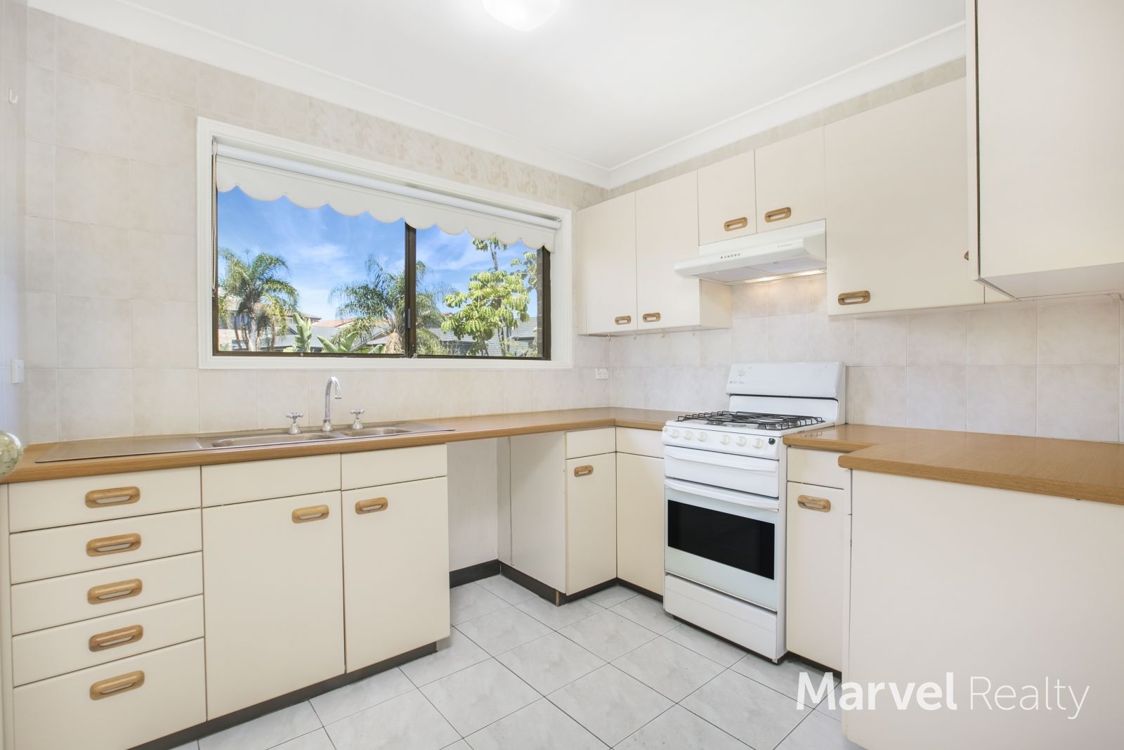 19/4 Ernest Avenue, Chipping Norton NSW 2170, Image 1