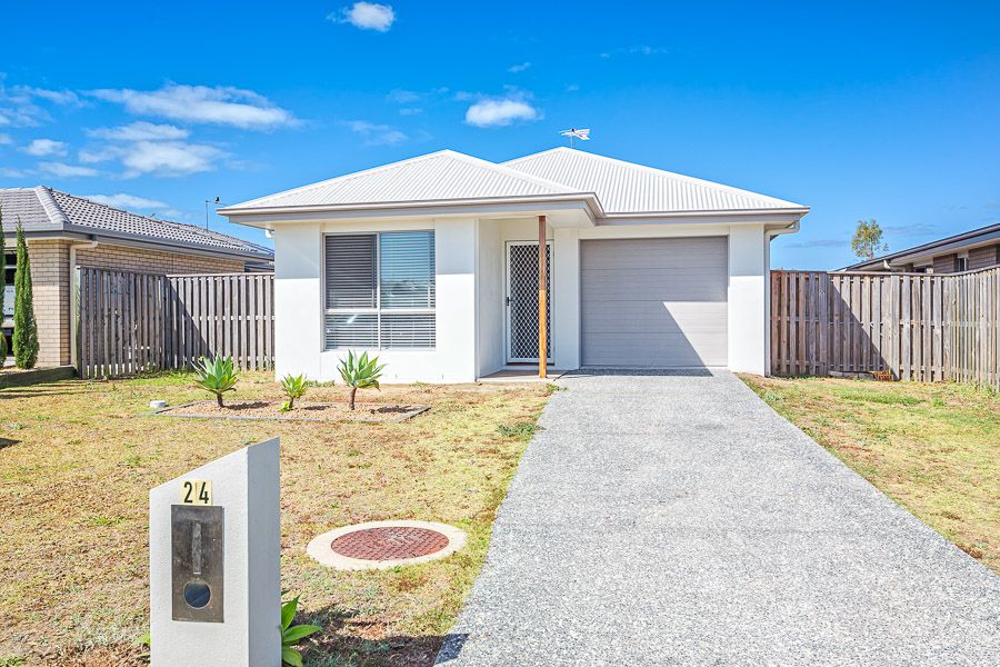 3 bedrooms House in 24 Sundew Street NINGI QLD, 4511