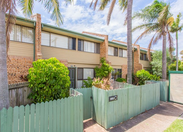 2/26 Smith Street, Charlestown NSW 2290