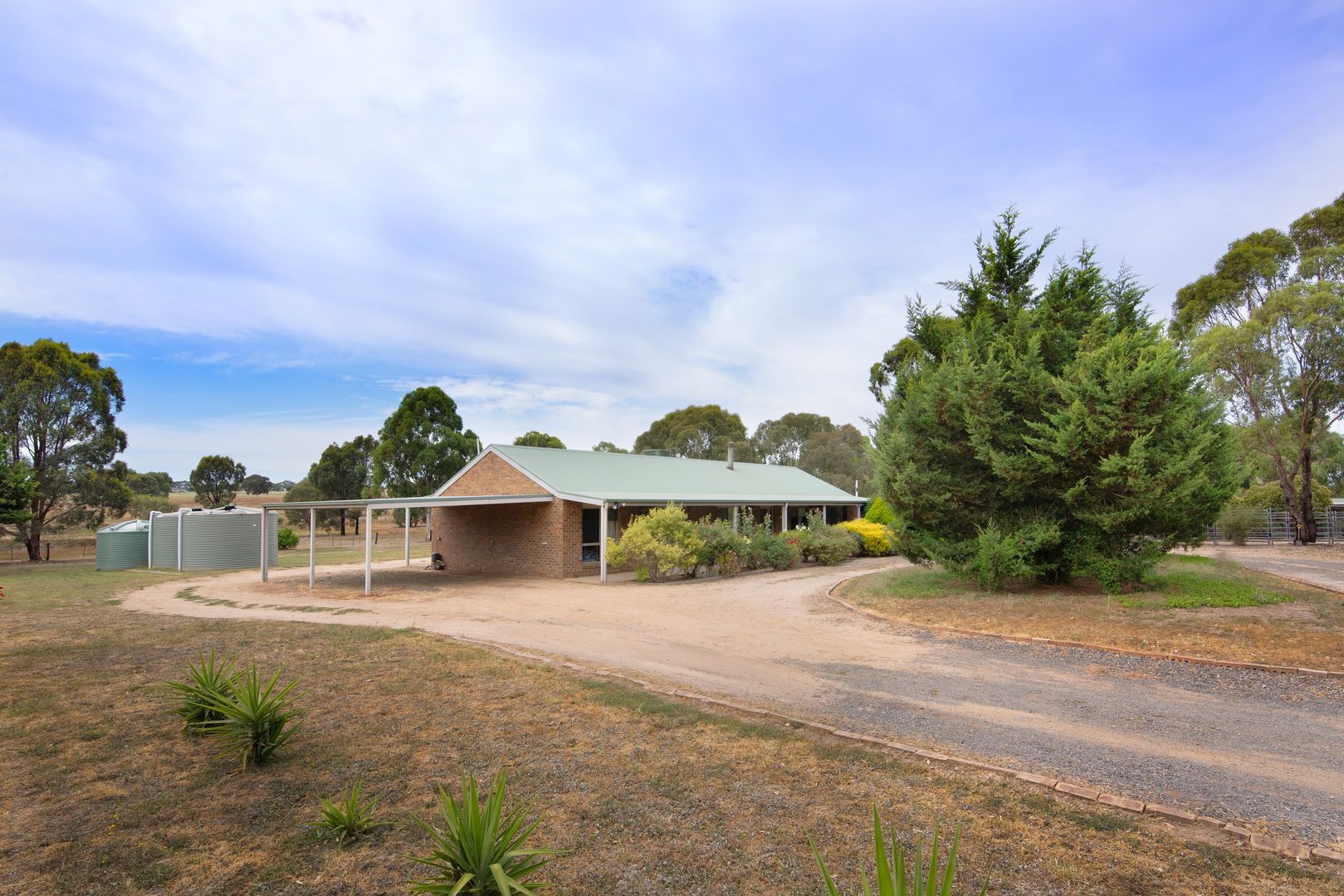 166 Springvale Road, Lockwood South VIC 3551, Image 2