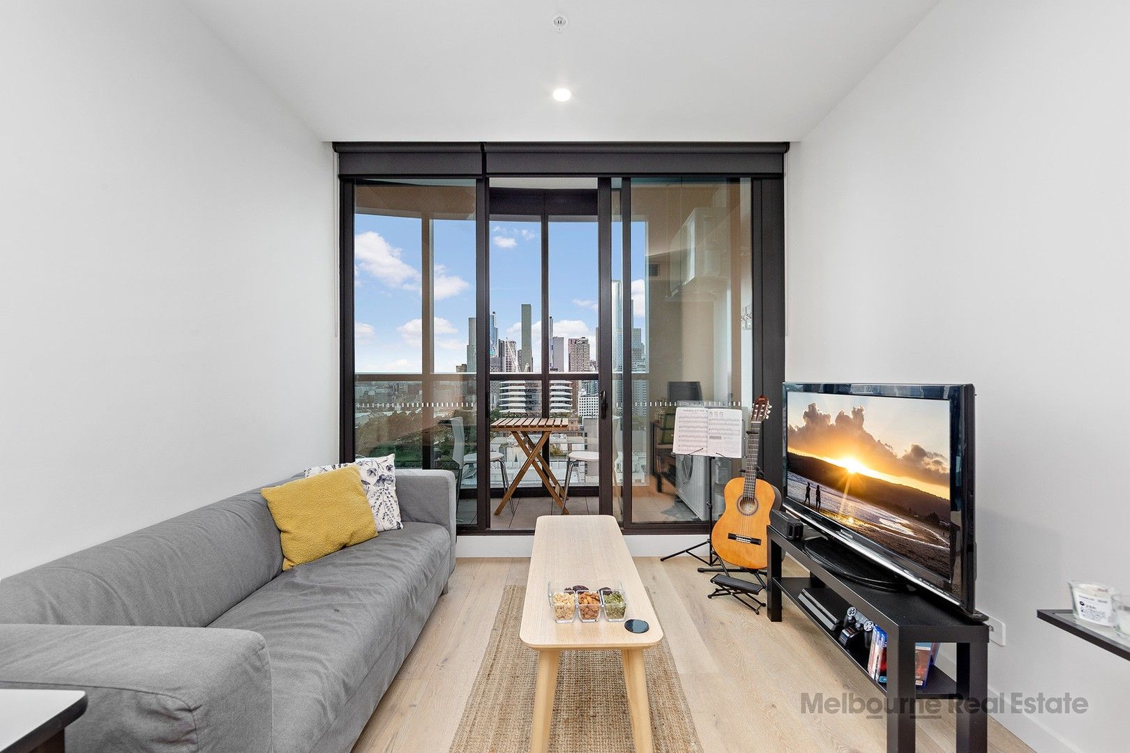 2 bedrooms Apartment / Unit / Flat in 2309/105 Batman Street WEST MELBOURNE VIC, 3003