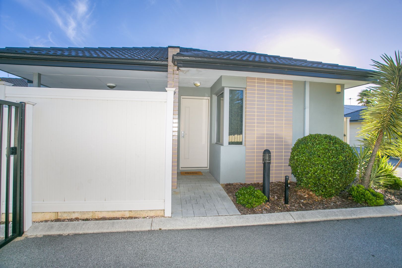 2/17 Wattle Mews, Hocking WA 6065, Image 2