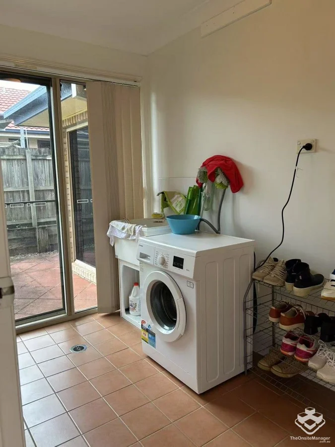 Additional image 9 of 2 The Glade, Underwood QLD 4119