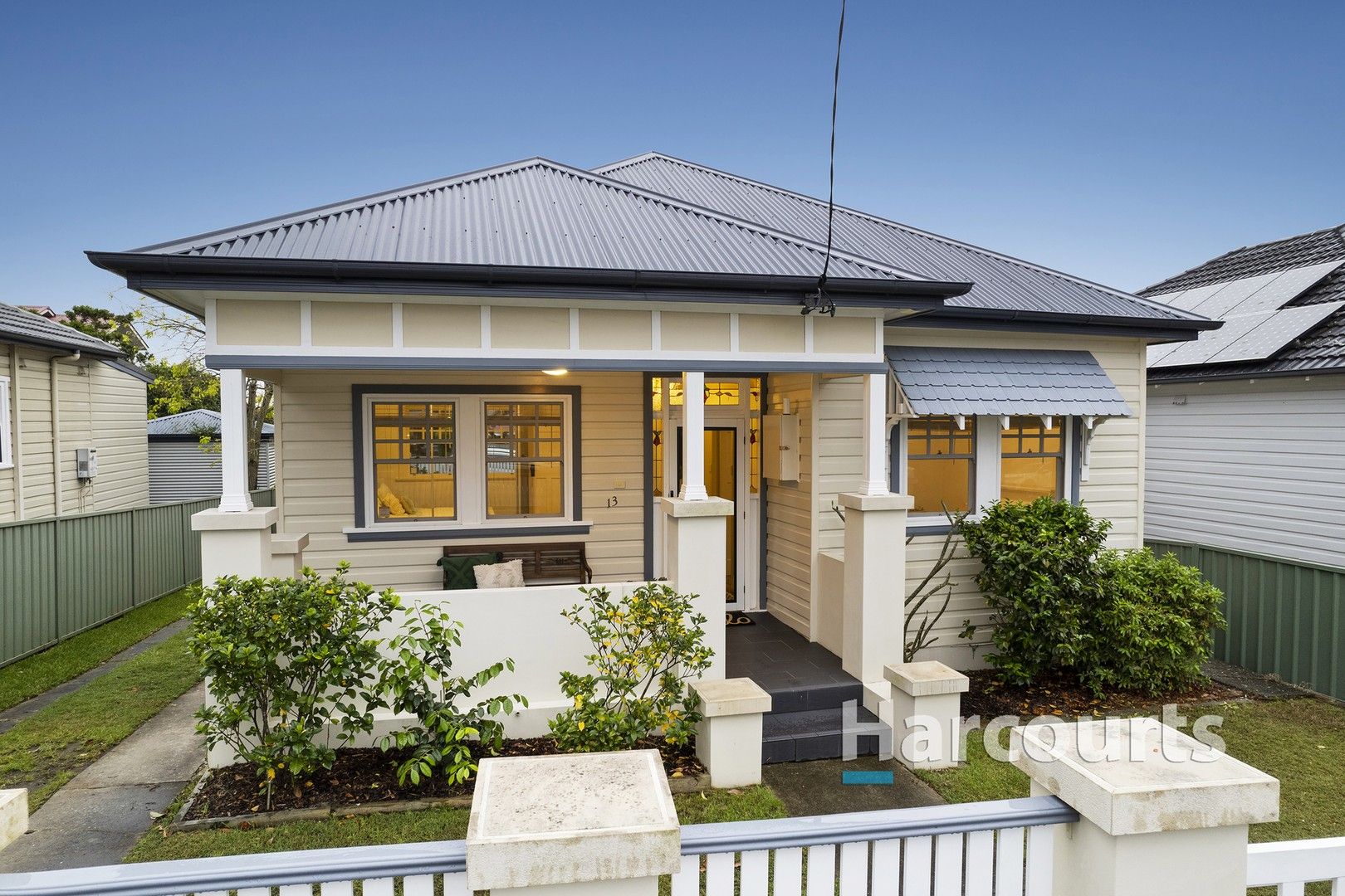 4 bedrooms House in 13 Portland Place NEW LAMBTON NSW, 2305