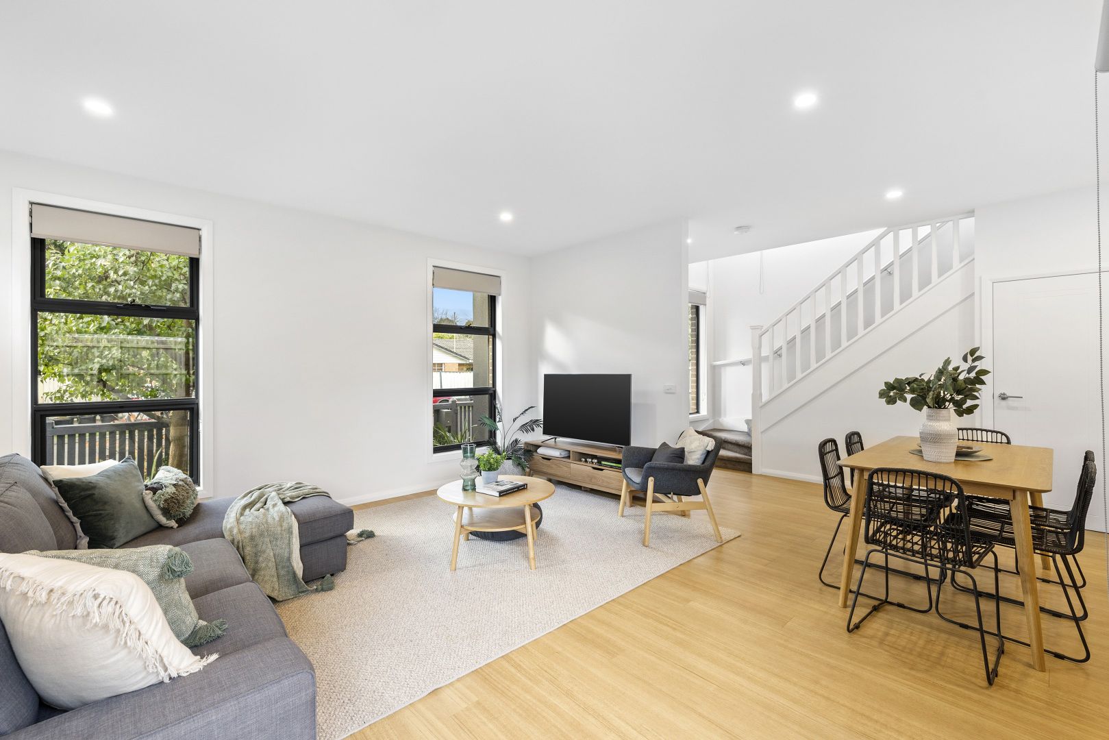 2b Paul Road, Forest Hill VIC 3131, Image 2