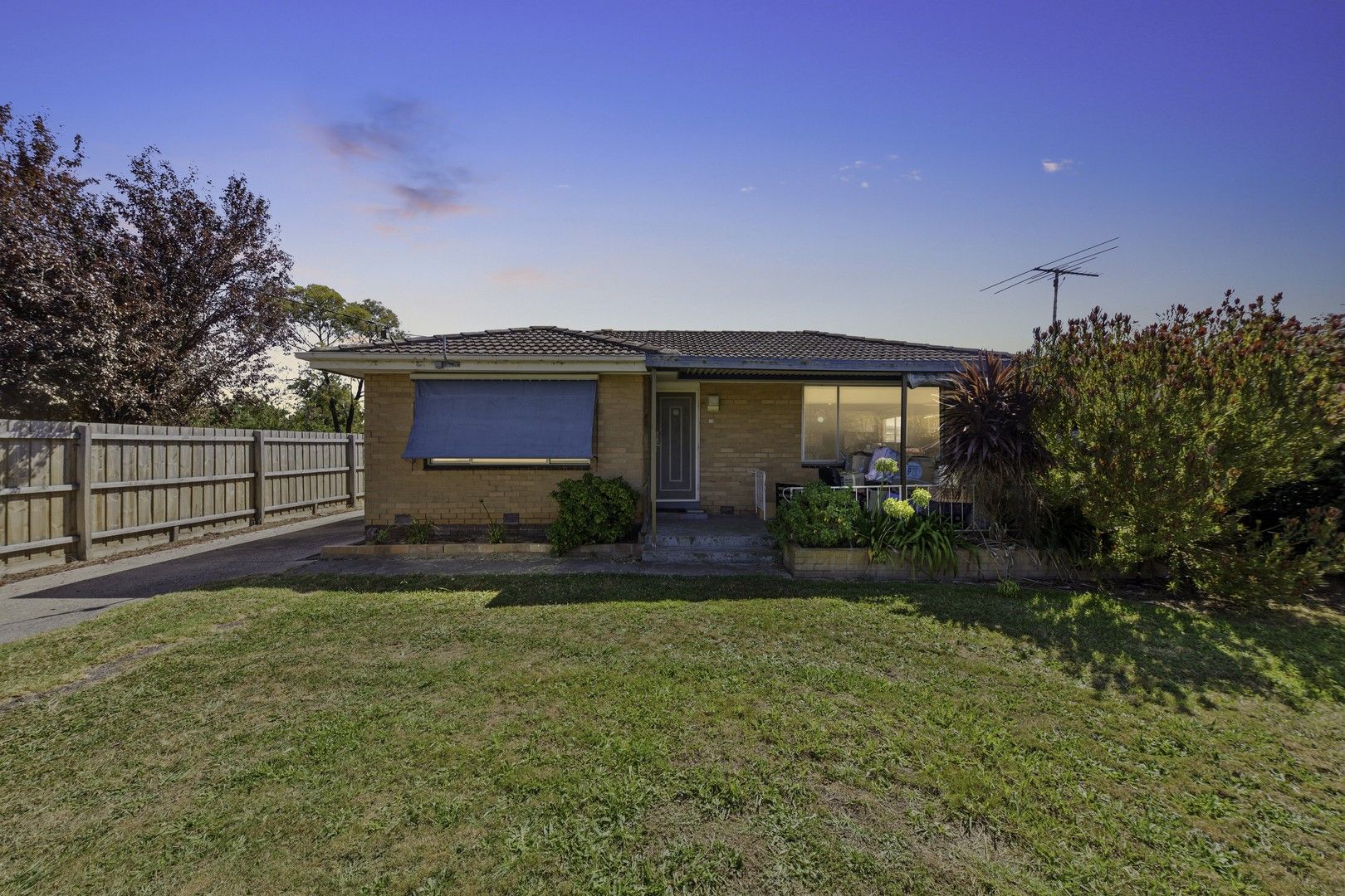 13 Charles Street, Pakenham VIC 3810, Image 0