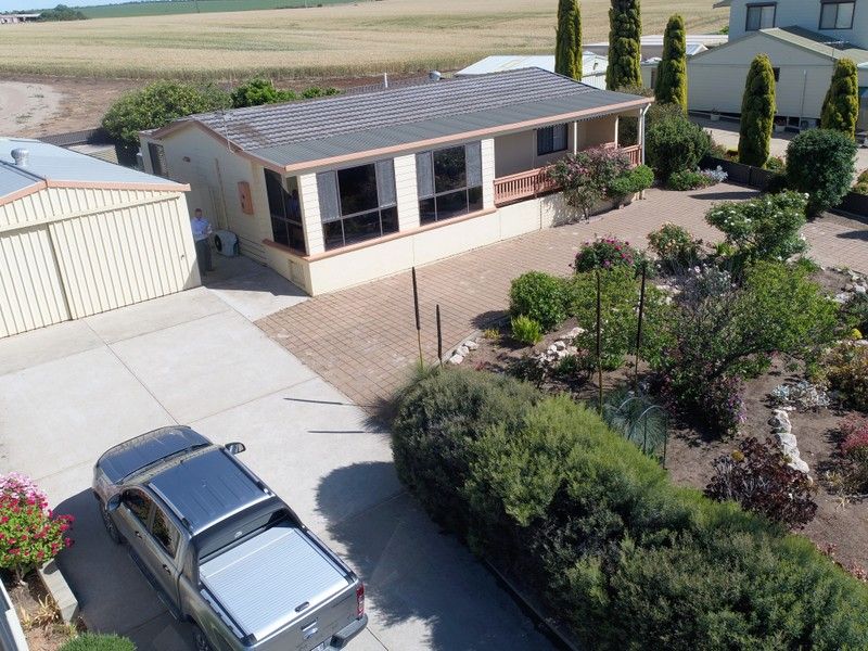 35 Chapman Road, Rogues Point SA 5571, Image 2