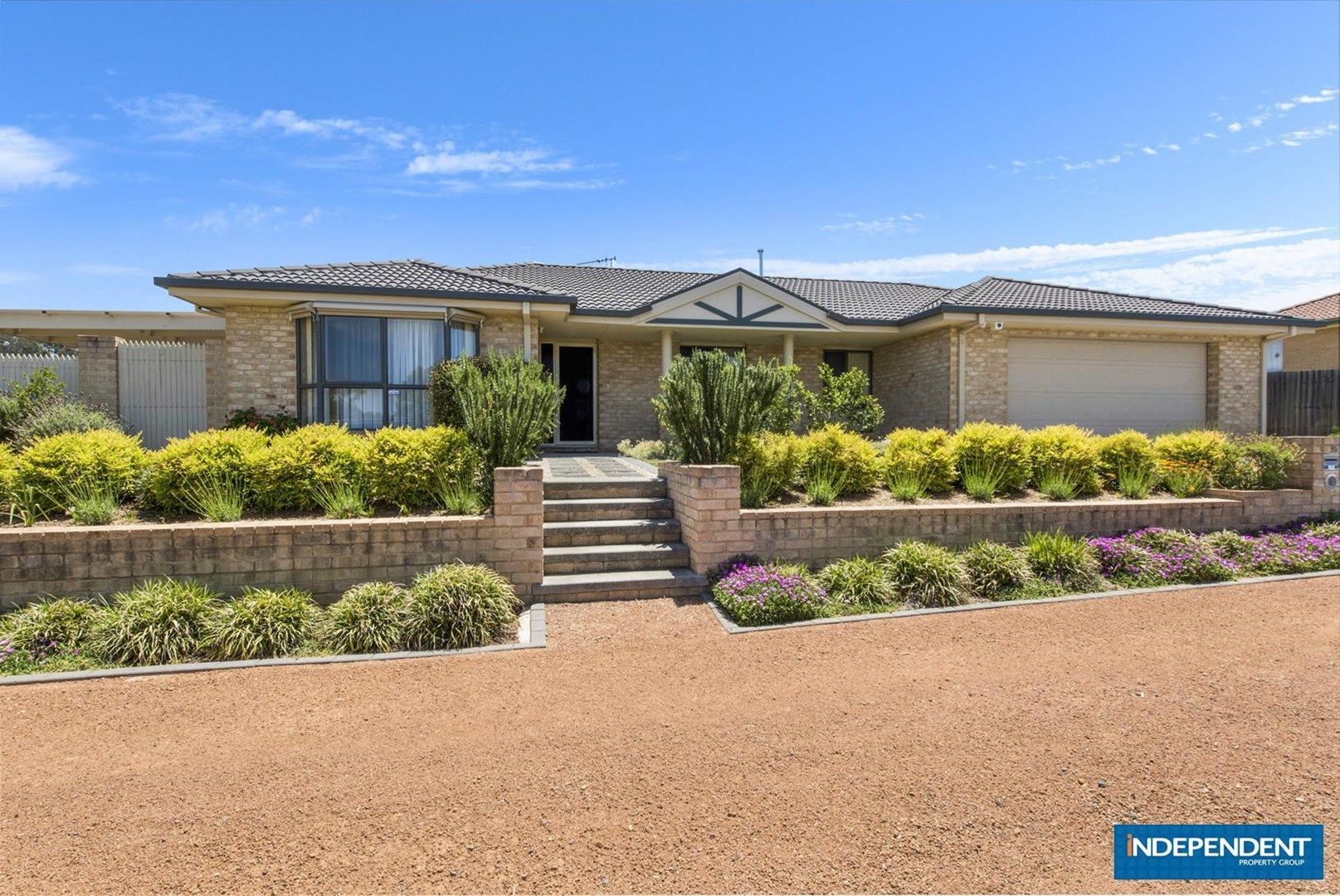 16 Dora St, Jerrabomberra NSW 2619, Image 0