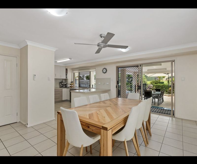 89 Oakleaf St, Eight Mile Plains QLD 4113 House For Rent Domain