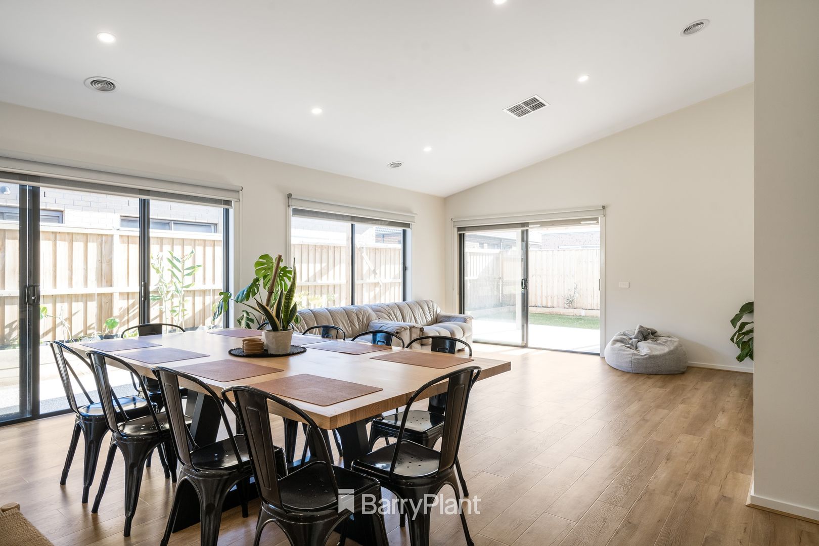 13 Vernal Circuit, Mount Duneed VIC 3217 House For Rent Domain
