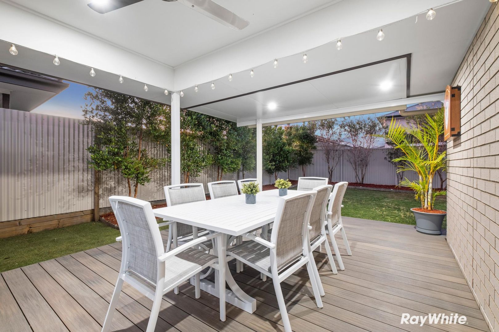 39 Tallwoods Circuit, Yarrabilba QLD 4207, Image 2