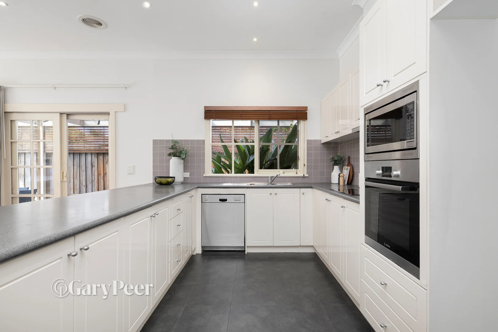 Additional image 5 of 18 Russell Street, Caulfield South VIC 3162