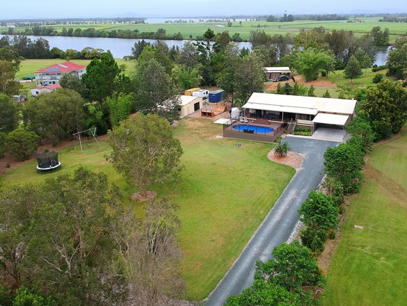 1 Adams Street, Woombah NSW 2469