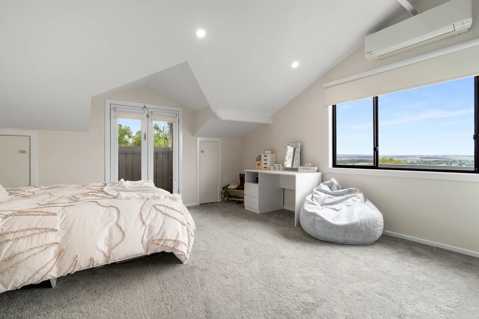 Additional image 11 of 7 Ina Drive, Cowra NSW 2794