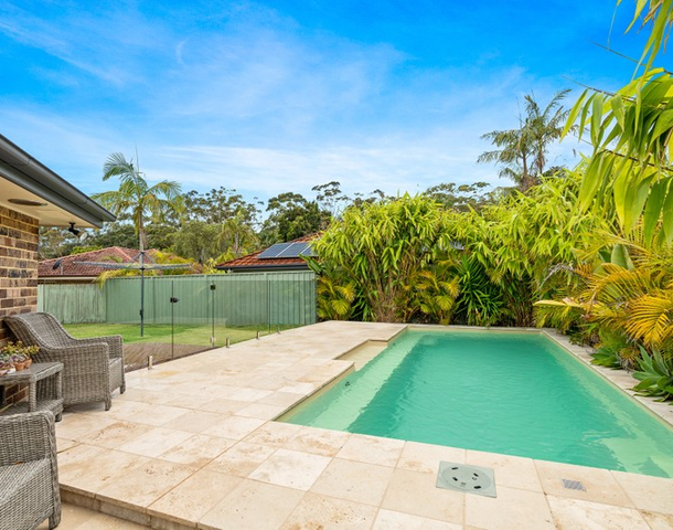 17 Ashburn Close, Lisarow NSW 2250