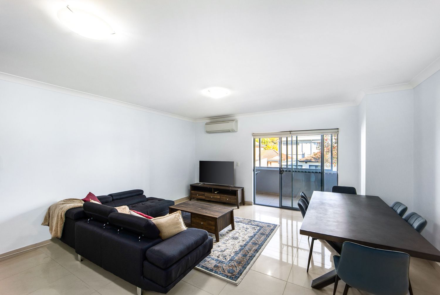 18/139-143 Waterloo Road, Greenacre NSW 2190, Image 1