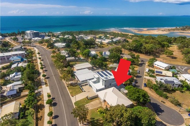 Picture of 25 Pacific Avenue, TANNUM SANDS QLD 4680