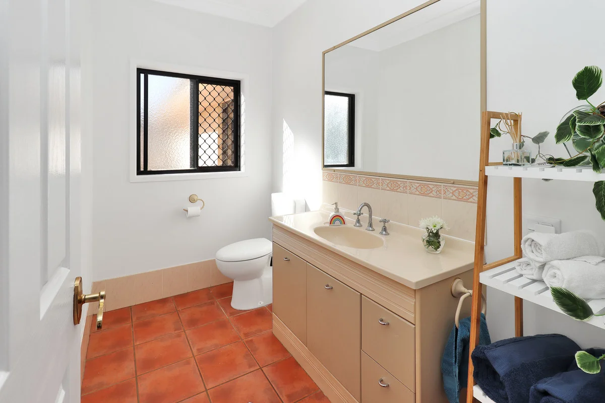 Additional image 8 of 24 Fairway Crescent, Stanthorpe QLD 4380