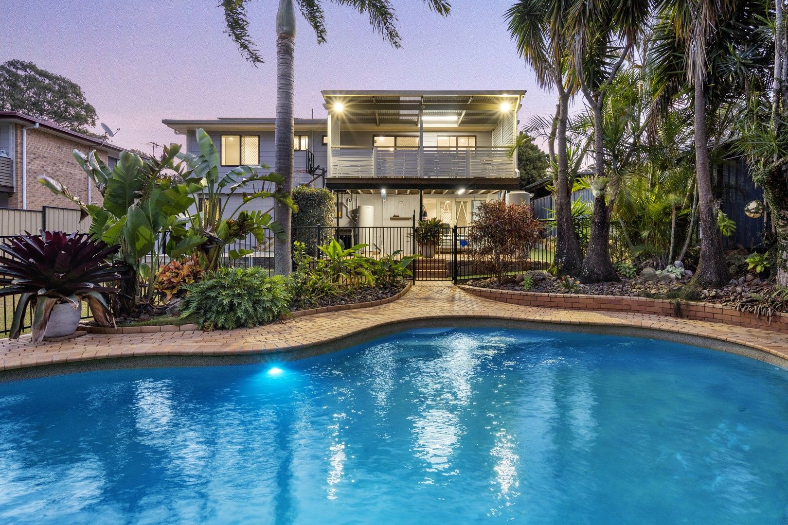 3 bedrooms House in 16 Sylvania Street WELLINGTON POINT QLD, 4160