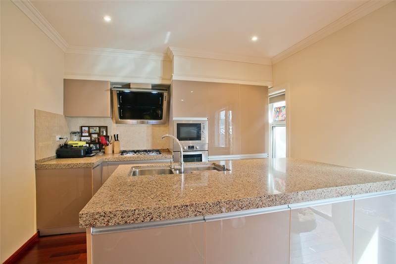 2/15 Ross Street, Bacchus Marsh VIC 3340, Image 1