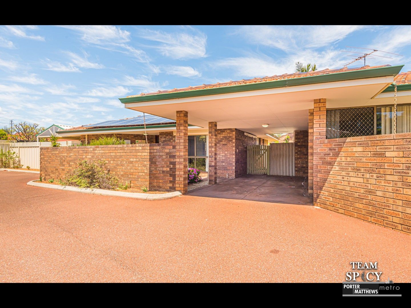 2 bedrooms Villa in 39 Dealy Close CANNINGTON WA, 6107