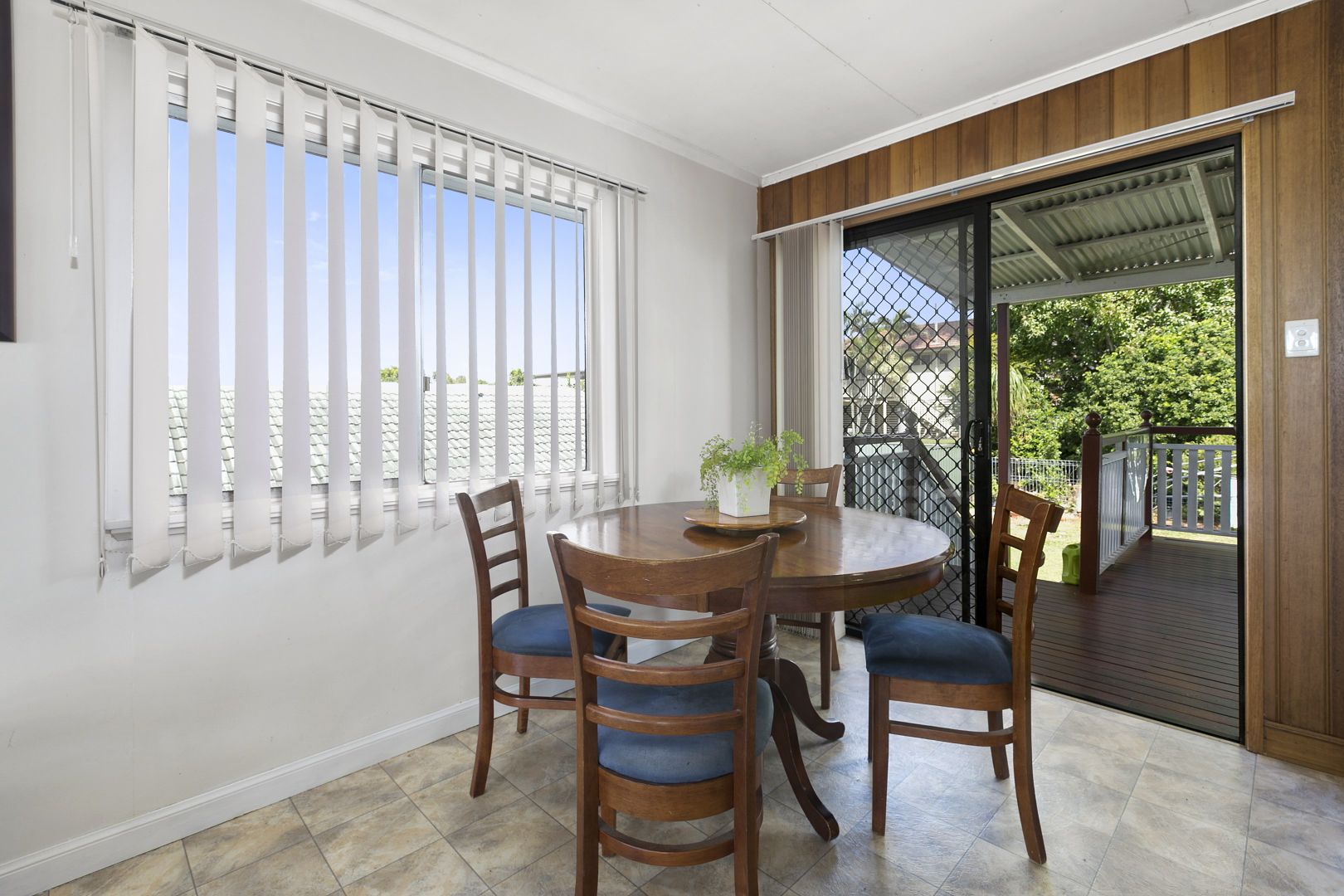 74 Stannard Road, Manly West QLD 4179, Image 2