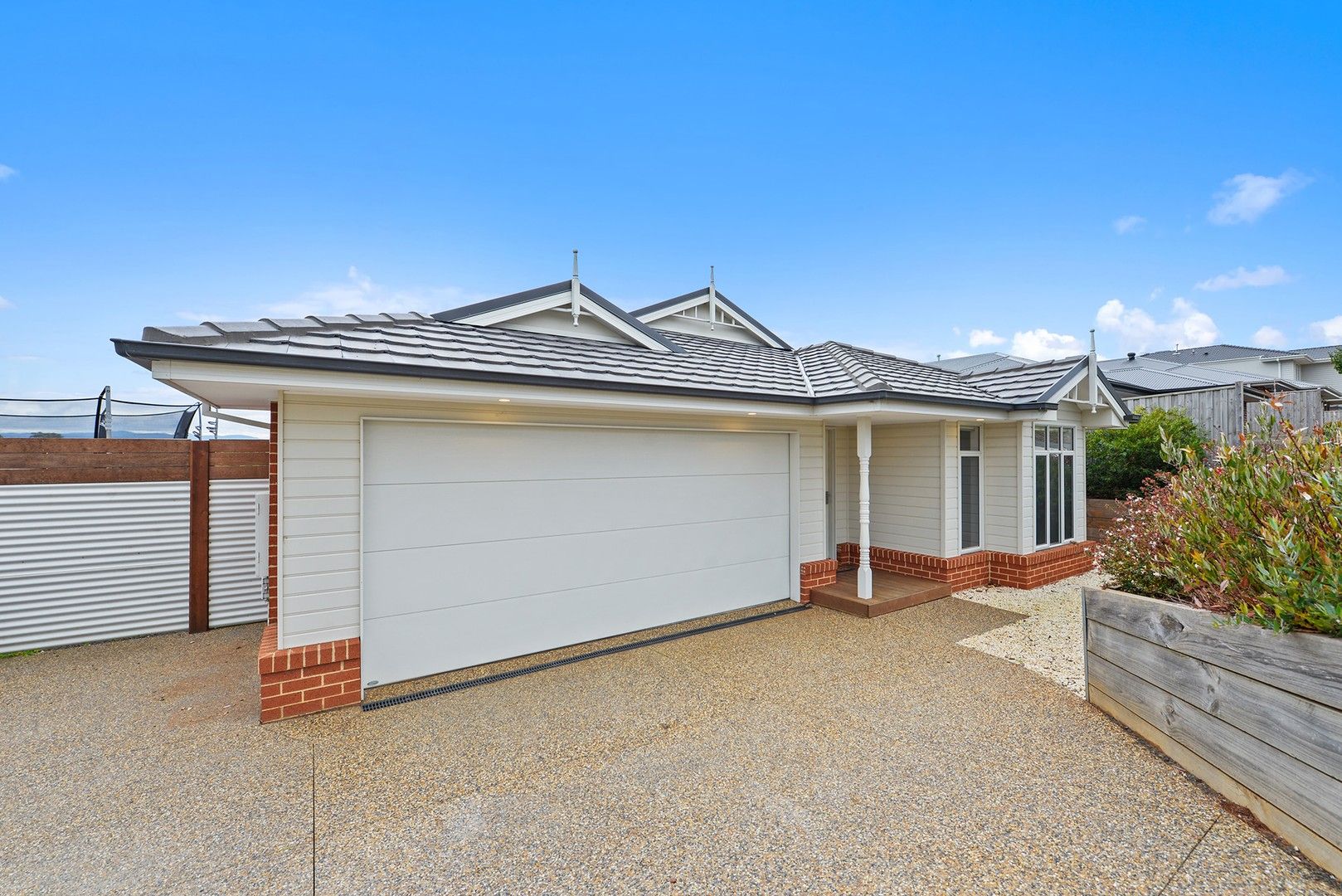 7 Wiltons Crescent, Drouin VIC 3818, Image 0