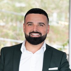 Giovanni Dimauro, Sales representative